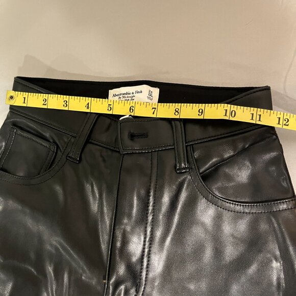 Abercrombie & Fitch Black Faux Leather Pants Size 00 - Picture 3 of 6